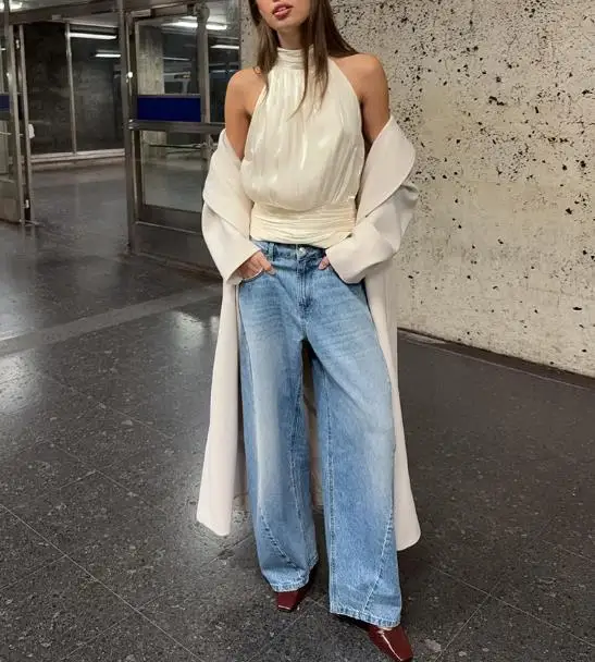 

2026 Spring New Sexy Gold Silver Silk Hanging Neck Small Tank Top for Women Fashionable and with Irregular Waist Bottom Top