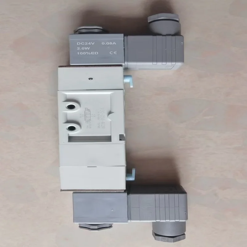 Brand New Genuine Solenoid Valve MVSC-220-4E2R AC220V  MVSC-220-4E2R DC24V  MVSC-260-4E2P AC220V  MVSC-260-4E2P DC24V