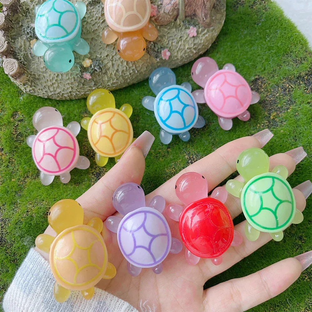 Wholesale Mini Luminous Turtle Ornaments Glow in The Dark Micro Landscape Miniatures Turtles Home Decoration Crafts Kids Gifts