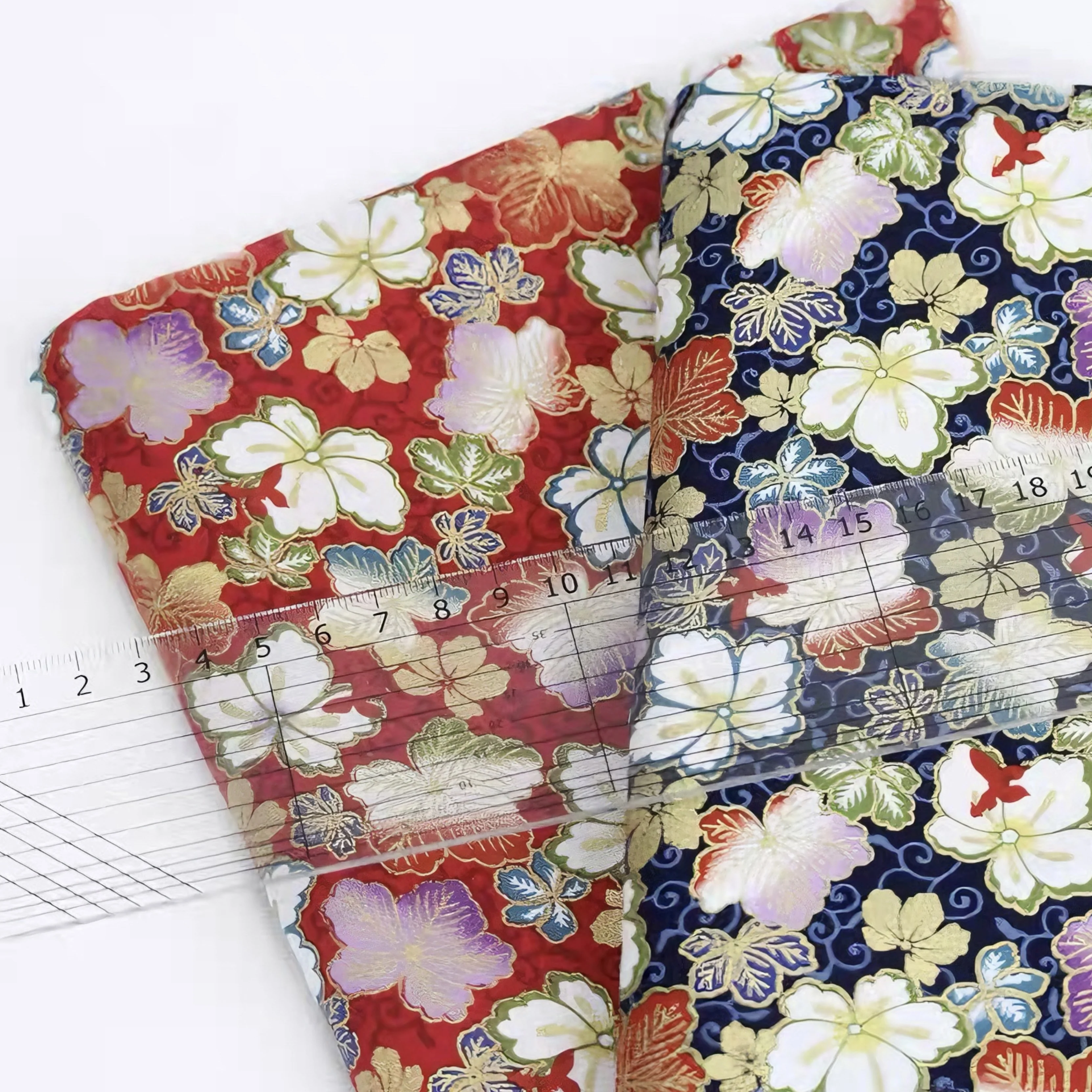 Tkanina japońska w kwiaty, 100% bawełna, 145×50 cm, styl kimono, czerwono-granatowa, nadrukowana, do szycia DIY, odzieży, toreb, rękodzieła