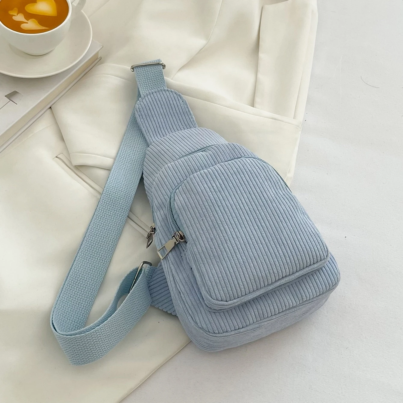 

Chest Bag Women Sling Bags Crossbody Casual Multi Pockets Sling Messenger Shoulder Bags Outdoor Travel Commuting Satchel Bags