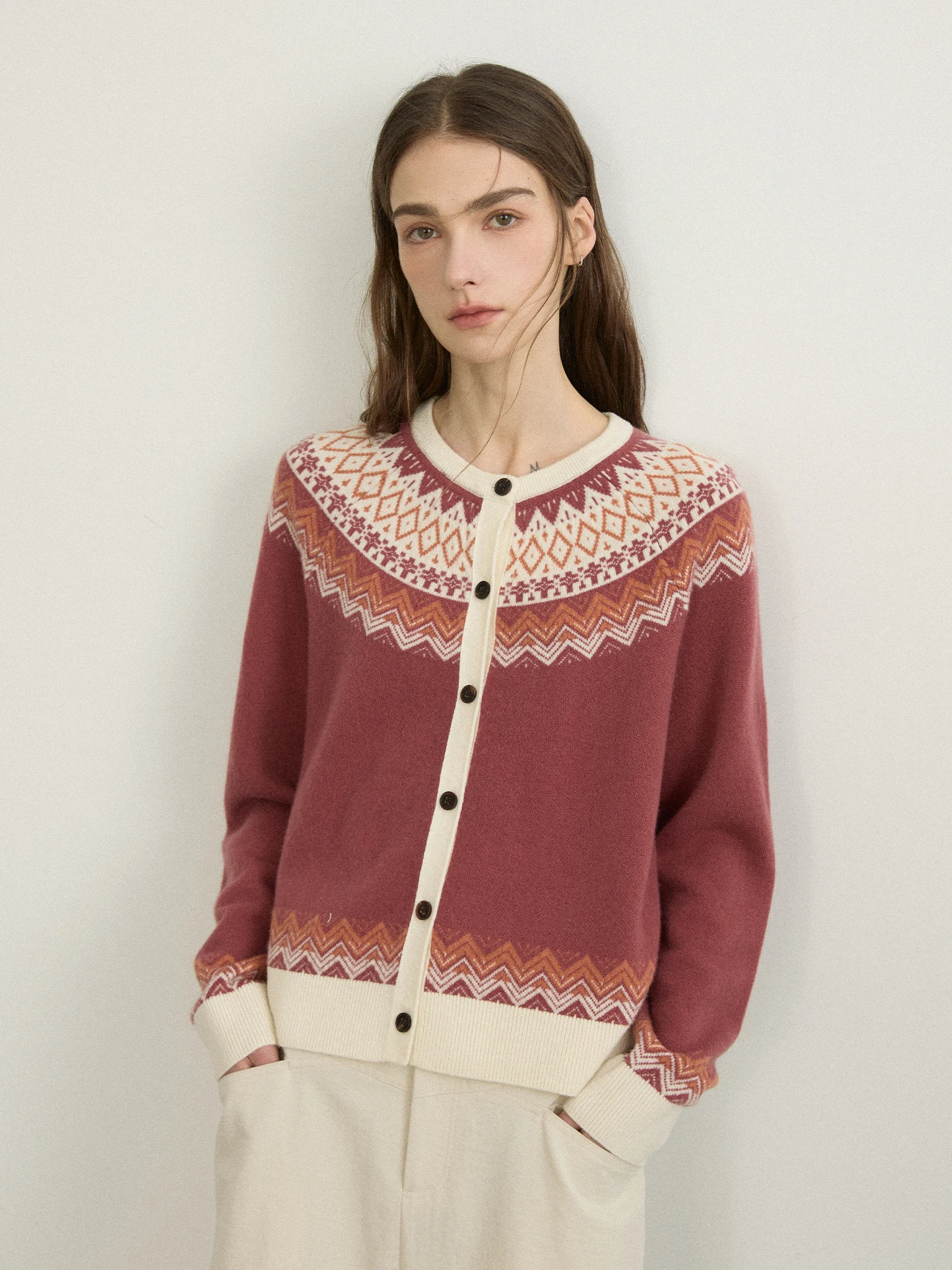 

Винтажный вязаный шерстяной кардиган Reatic в стиле Fair Isle, женский, с красными пуговицами, длинными рукавами, круглым вырезом и геометрическим узором