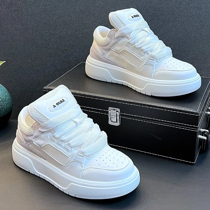 2026 New Arrival Summer Men Trendy Low top White Sneakers Simple Versatile Casual Sports Shoes for Male