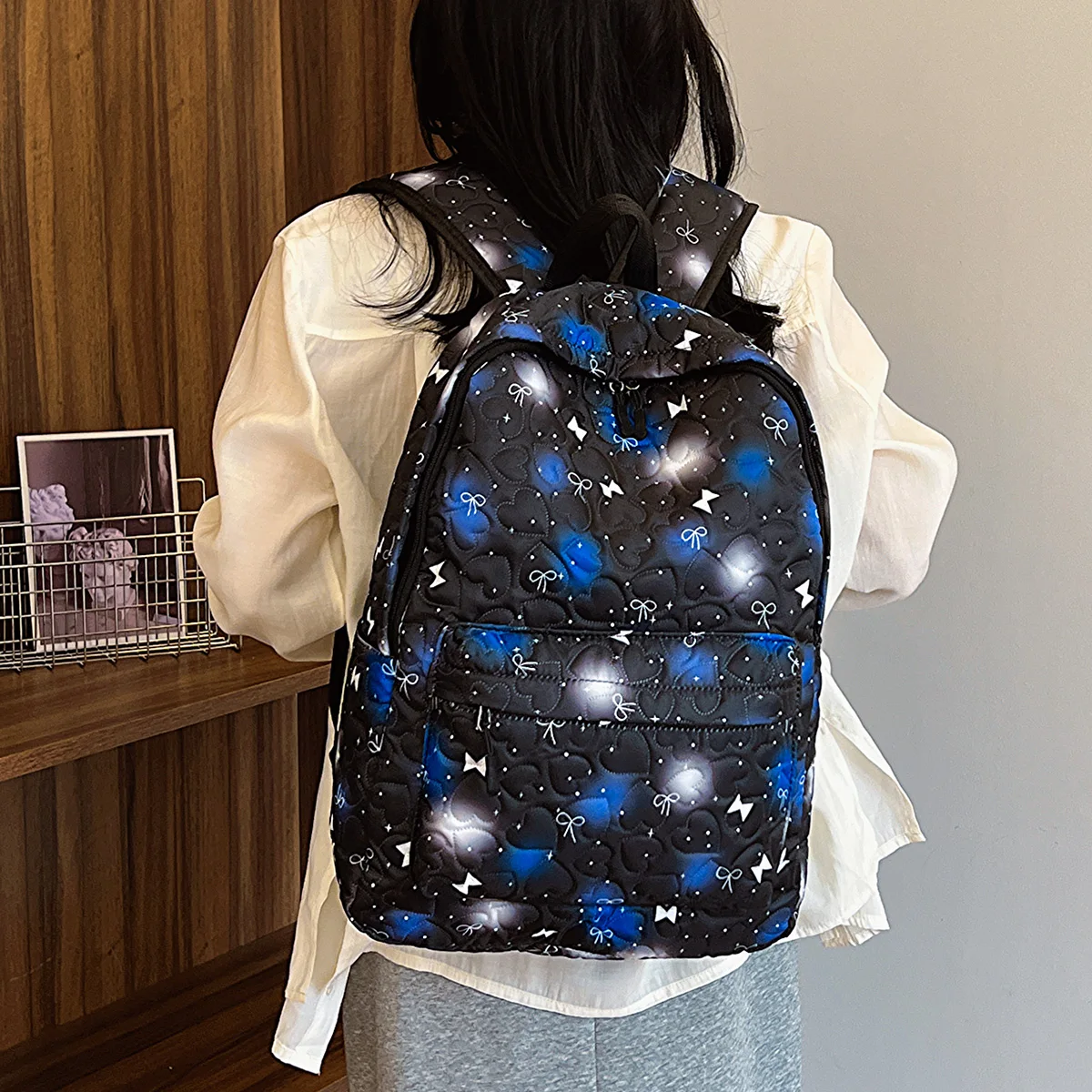 Bump Zipper Closure Fashion Backpack