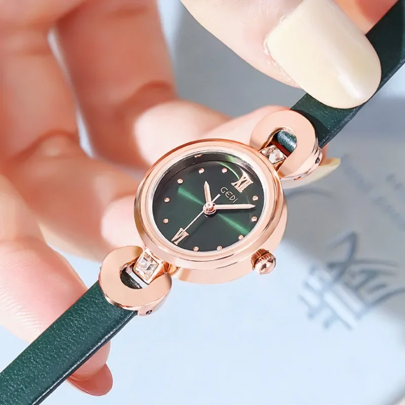 Temperament Women Watch Fashion Minimalist Exquisite Women Quartz Watches Casual Leather Strap Office Lady Relojes Para Mujer