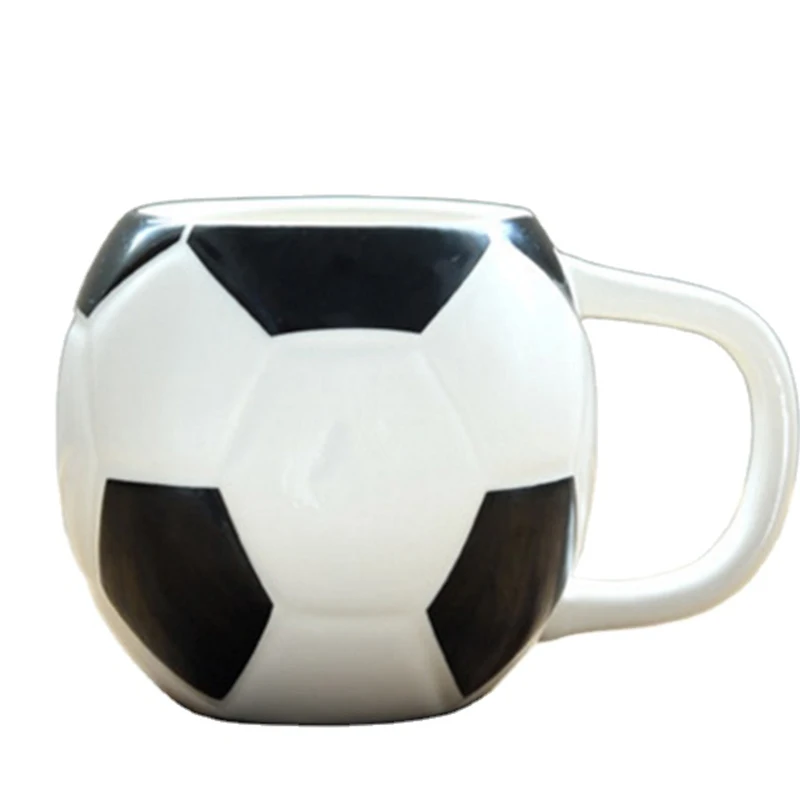 

Football Shape Ceramic Coffee Mug with Handle Heat-resistant Soccer Ball Mugs for Water Milk Coffee Tea Cup Creative Gift