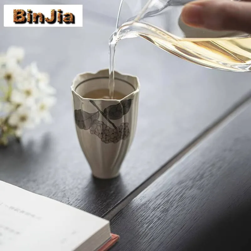 2Pc/Set Hand-Painted Embroidered Ball Flower Teacup High Petal Snifter Cup Small Master Mug Household Kung Fu Tea Set 40Ml