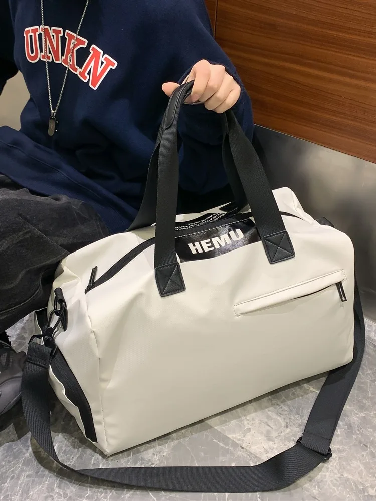 

Большая спортивная сумка для фитнеса для женщин, ручная дорожная сумка для коротких поездок, с разделением на сухое и влажное отделение, мужская новая модель 2025 года