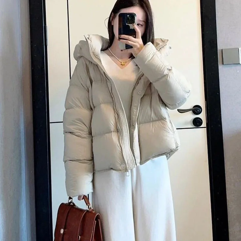 Paofu Freizeit-Damen-Daunenjacke, 2025, Winter, neuer koreanischer Stil, kurze Kapuze, lose Brotjacke, dick, warm, Damen-Daunenjacke H528