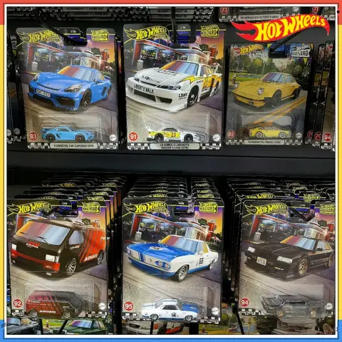 Mattel Hot Wheels Premium Boulevard 1/64 2022 Series Boulevard Land Rover Defender Collectible Car Toys Diecast Vehicle