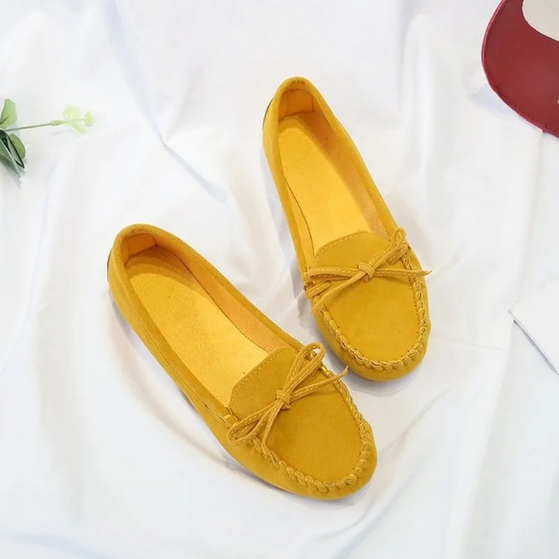 Ladies Walk Shoes Women Loafers Suede Causal Moccasin Mmtal Lock Beanie Shoes Comfortable Soft Sole Flat Shoes Plus Size 35-43