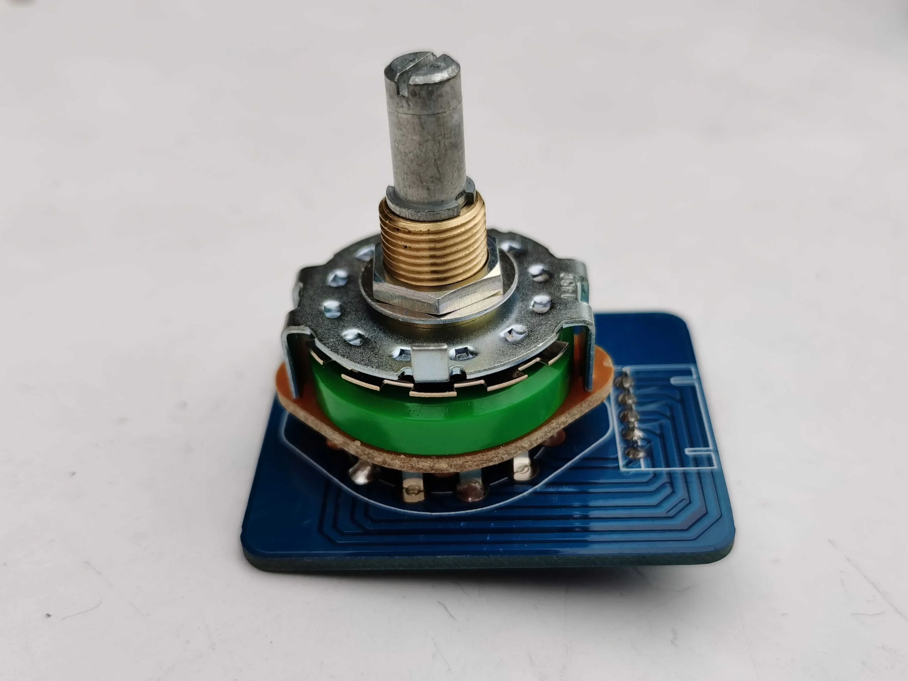 Nvarcher ALPS الفرقة التبديل مجلس تحويل إشارة الصوت