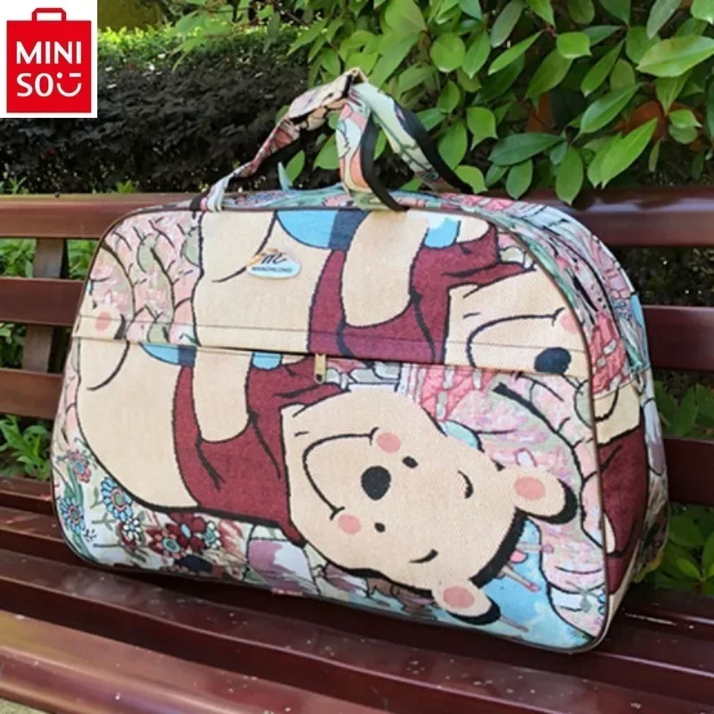 Miniso disney cartoon winnie bear bolsa de viagem grande capacidade armazenamento fitness doce e versátil estudante casal bolsa de ombro