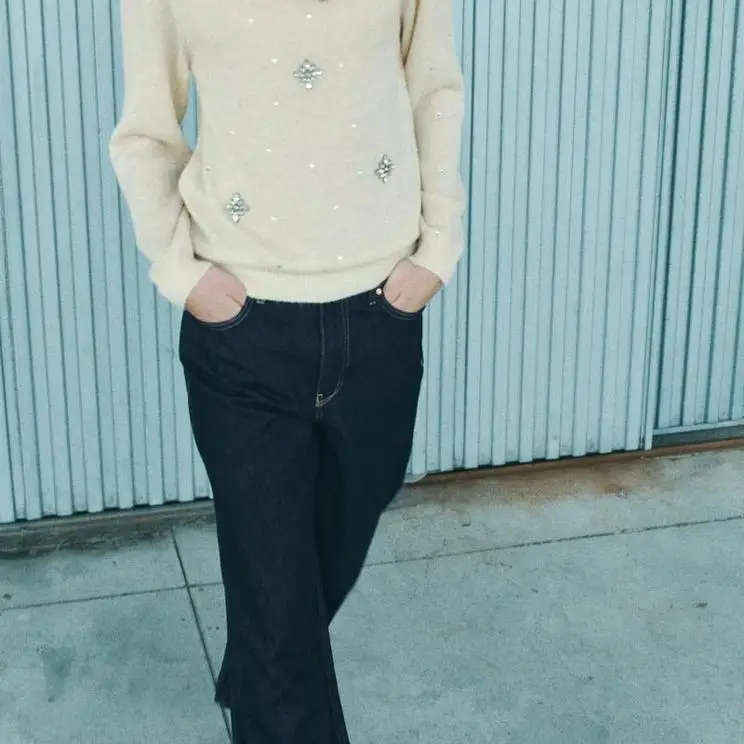 

Casual Long Sve round Ne Knitted Sweater Street Sle Decorative Jewelry round Ne Long Sve Knitwear for Women