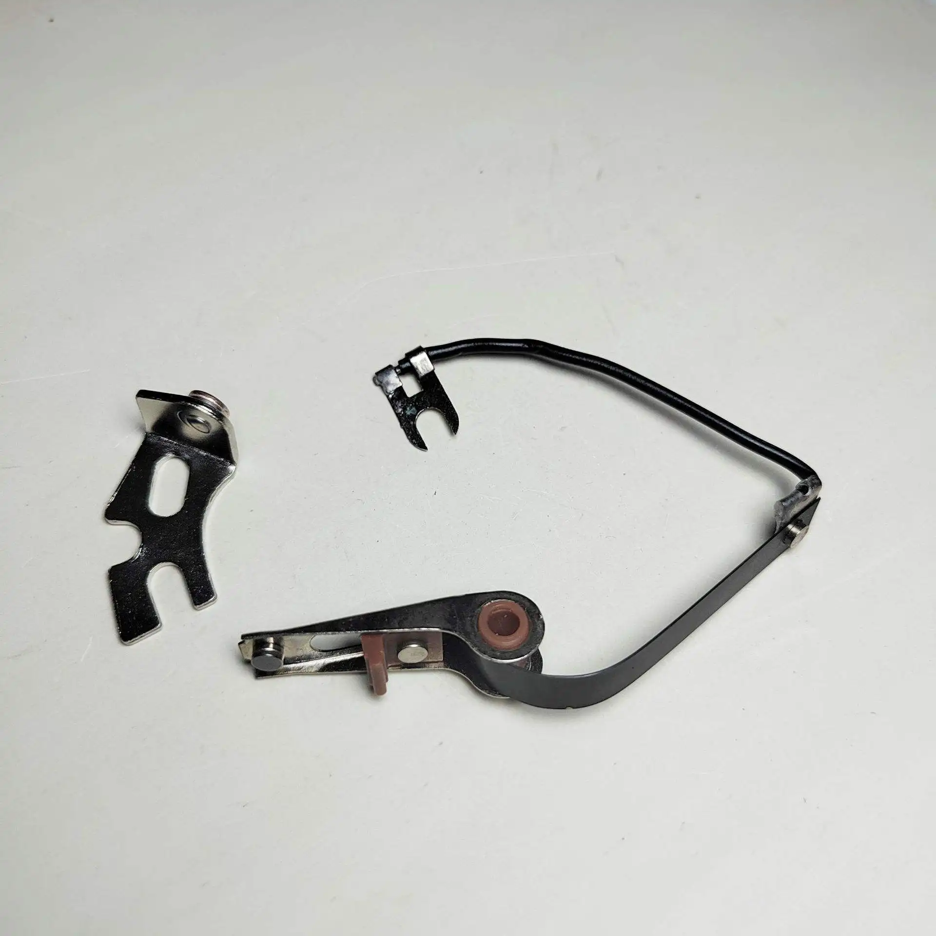 

Ignition Contact Point set for Peugeot 504 And Simca 1000, 1500, 1501