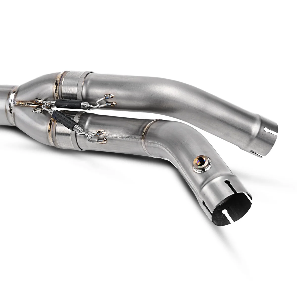 

Для Yamaha YZF-R1 модифицированная хвостовая часть выхлопной трубы из титанового сплава, глубокий и мощный звук