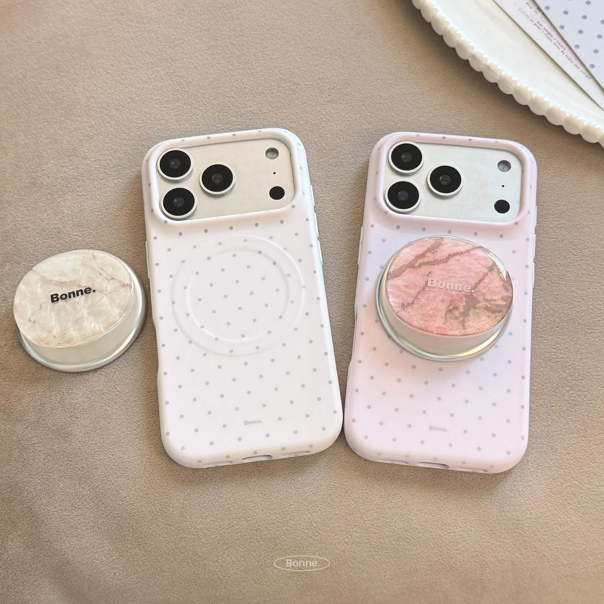 Advanced stone pattern magnetic suction bracket is suitable for iphone18pm mobile phone case Apple 16 soft film 15 fritillary