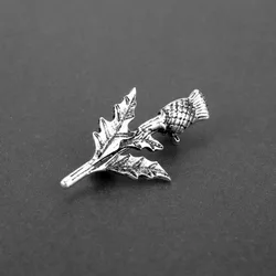 TV Outlander Brooch Pins Scotland National Flower Ancient Battlefield Legend Scottish Thistle Brooch Metal Button