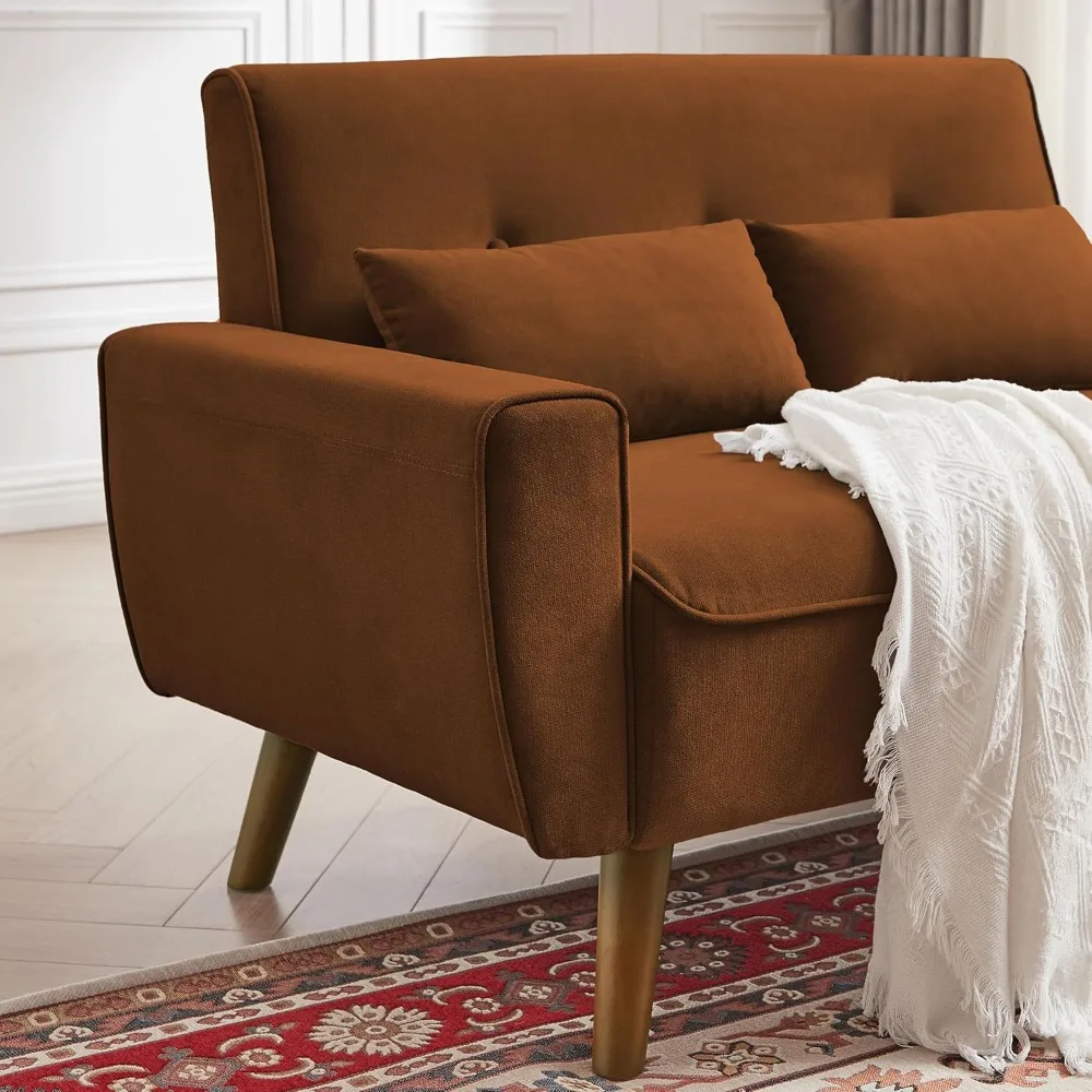 أريكة بمقعدين حديثة لمنتصف القرن مع وسائد خلفية وأرجل خشبية لغرفة المعيشة وأريكة صغيرة صديقة للمساحة