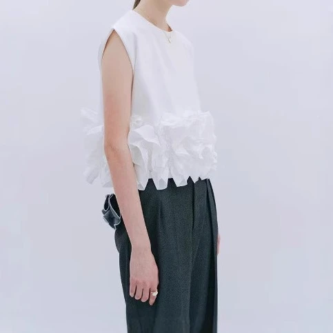 

Gagarich Japanese Style Niche Design Sleeveless Shirt Pleated Fungus Edge Decoration Short Summer Refreshing Chic Top