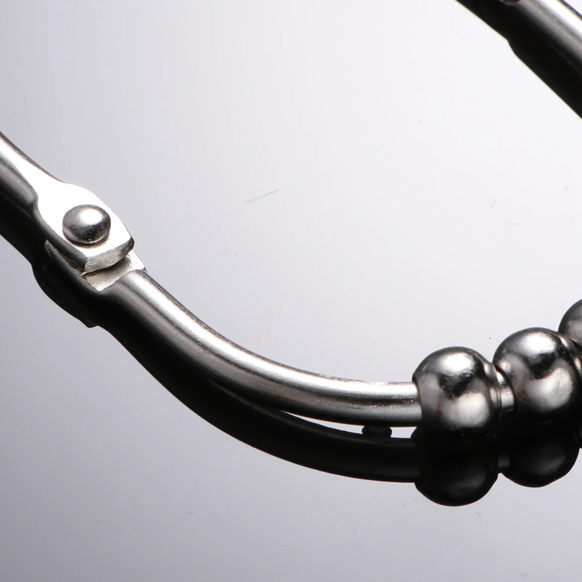 

12Pcs Heavy Duty Stainless Steel Shower Curtain Rings Easy Install Gliding Smoothly Quietly Bathroom Decor Bright Nickel