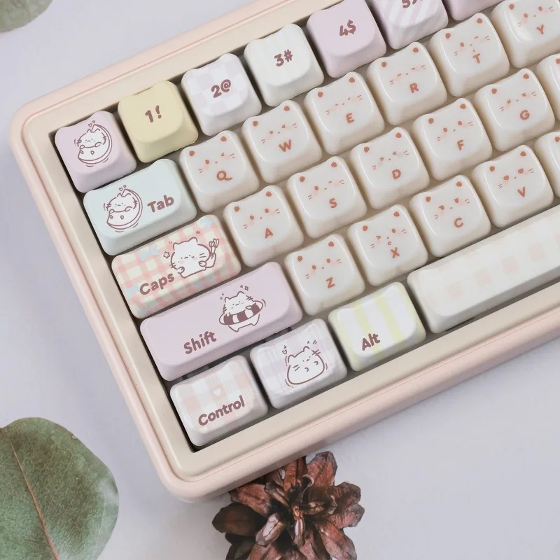 

Greedy Kitten Theme Keycap Set Customized PC PBT Translucent MAO Profile 134Key Keyboard Cap for Mechanical Keyboard Accessories