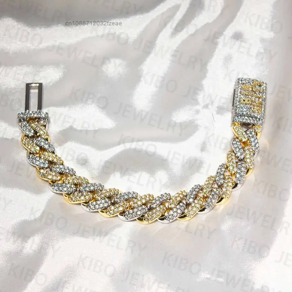 

Luxury Shiny Hip Hop Jewelry Iced Out S925 Silver Clustered Baguette Cut Mossanite Diamond Chain Cuban Bracelet.