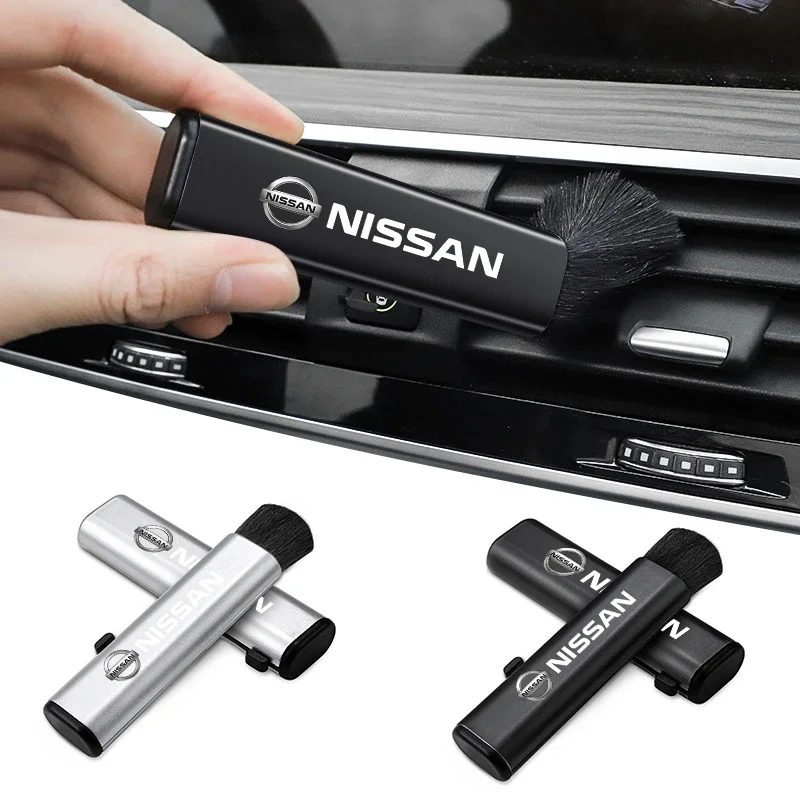 Car Logo Adjustable Air Outlet Cleaning Soft Brush For Nissan Nismo X-trail Almera Qashqai Tiida Patrol Y62 Teana J32 Skyline