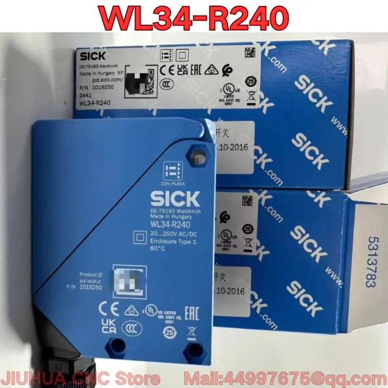 

Brand new WL34-R240 photoelectric sensor