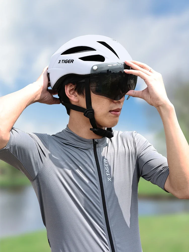AliExpress X-TIGER sports helmet Lightweight protective helmet with magnetic goggles Helmet MTB road bike helmet Cycling sports helmet