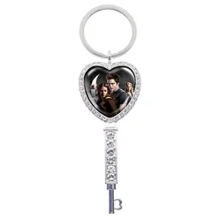 Twilight Movie Glass Handmade Heart Shaped Pendant Keychain Vampire Bella Edward Jacob Renesmee Character Jewelry Accessories