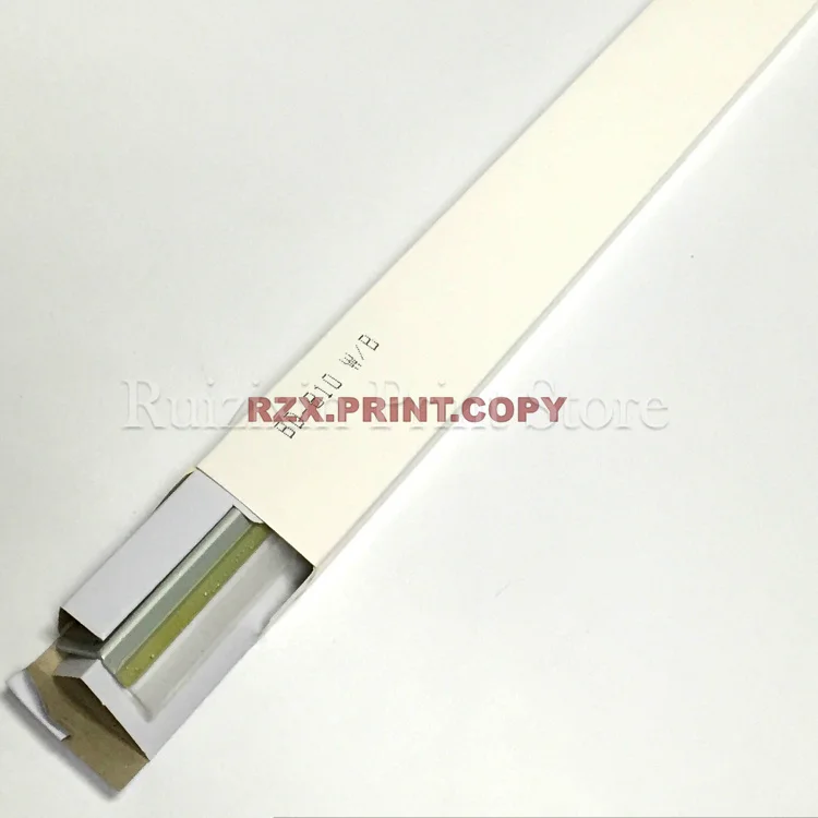 Good quality Transfer Scraper for Toshiba 600 810 723 850 720 550 520 523 555 Transfer blade Printer Copier Spare Parts
