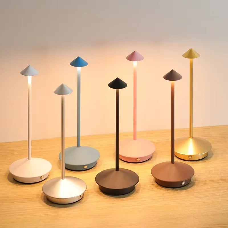 LED Home Decoration Modern Simple Table Lamp Creative Mushroom Night Light Restaurant Table Lamp Bedside Atmosphere Lamp