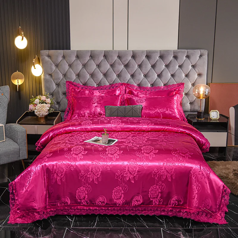 

Комплект постельного белья из красного жаккардового атласа в стиле барокко с кружевной отделкой, пододеяльник, размеры King/Queen, для домашнего декора, 2 наволочки