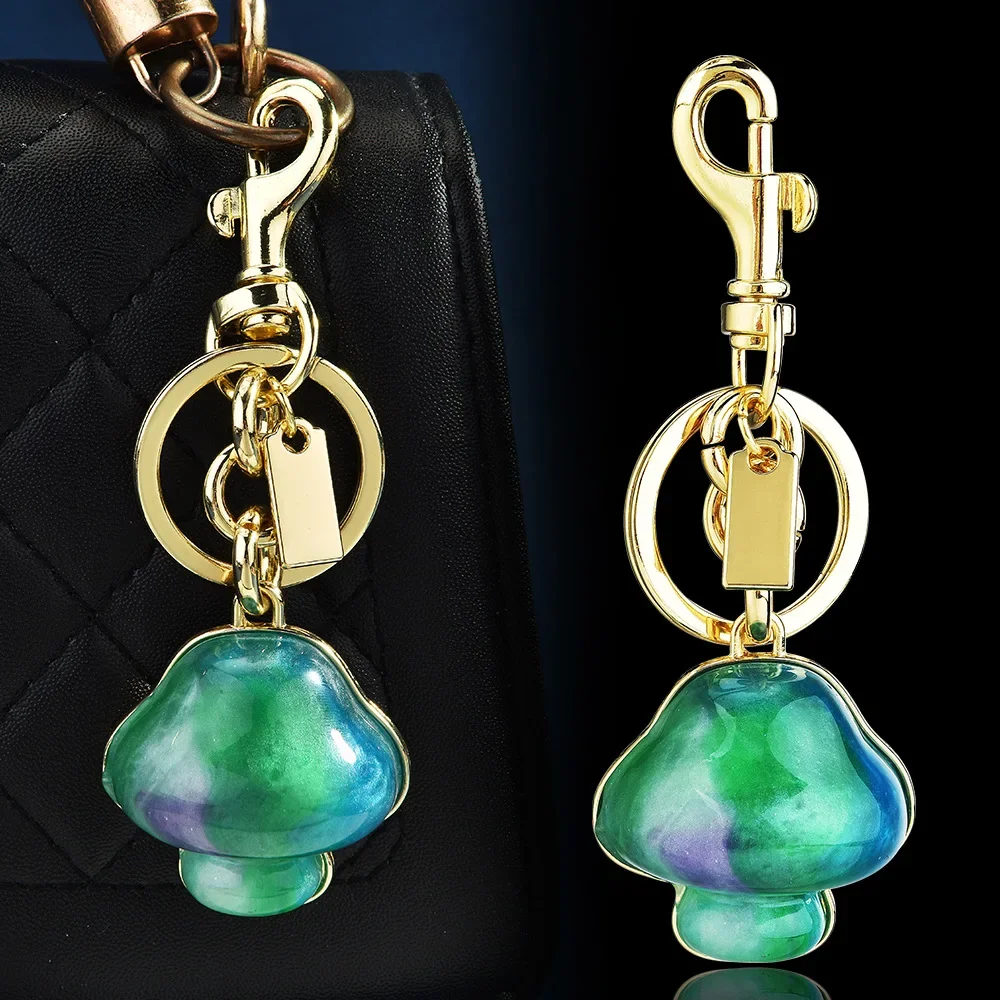 

996Crystal blue mushroom keychain pendant, cute pendant accessory, car keychain, trendy girl