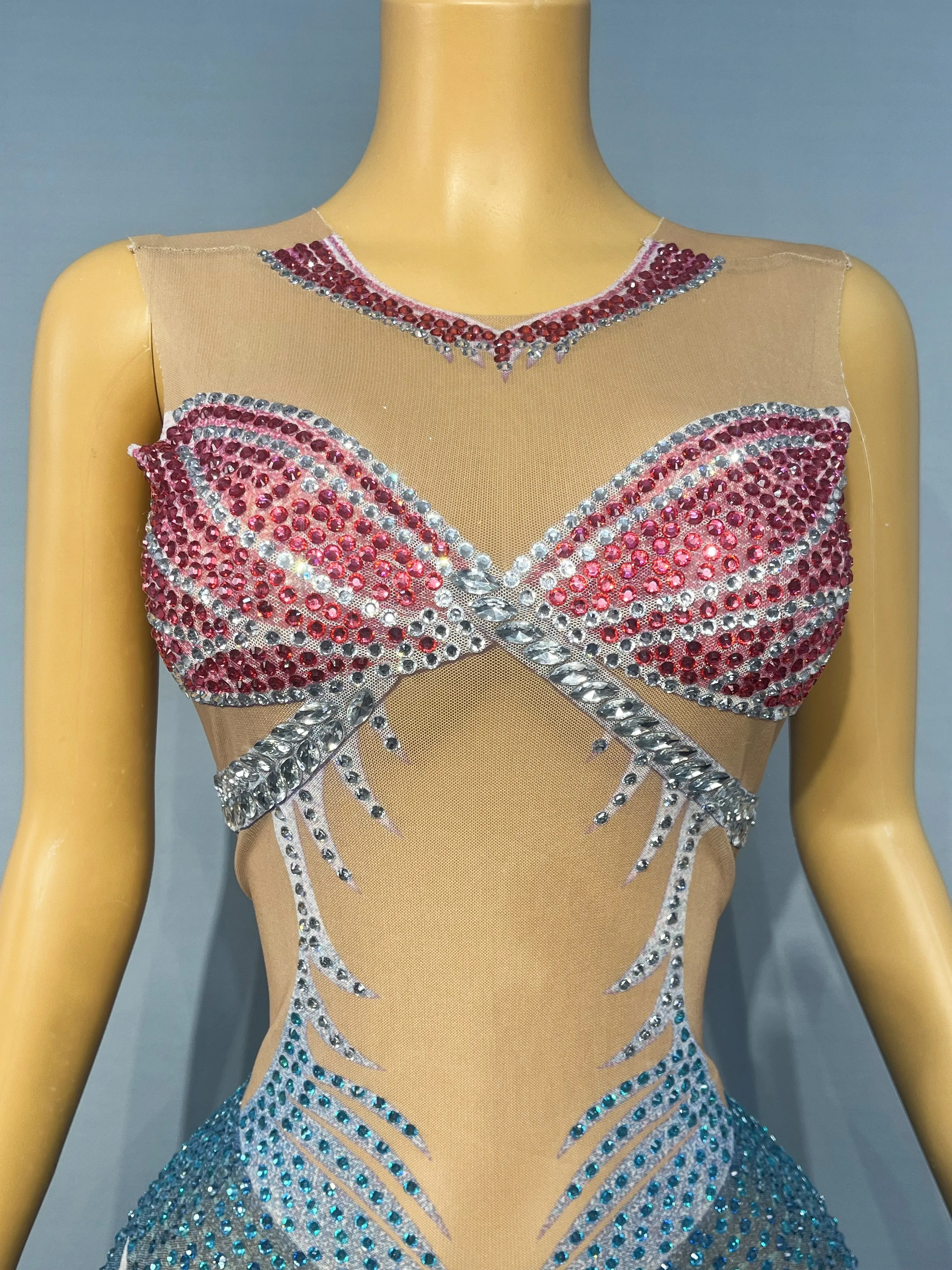 Robe Maxi pour femmes, design spécial, strass brillants, garniture, robe de soirée, tapis rouge, Costume de scène, Lancaoyu