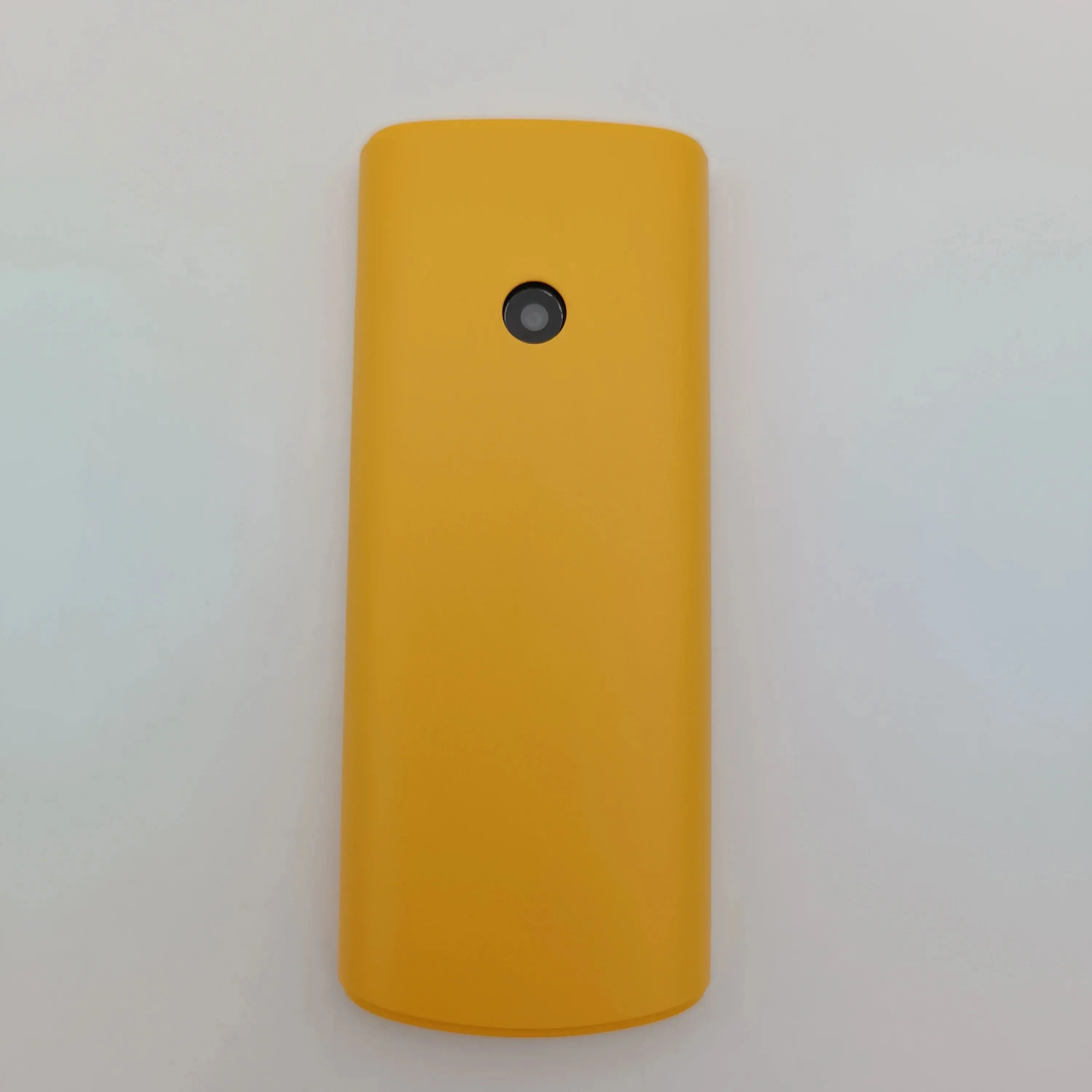 هاتف محمول أصلي 110 4G مصنوع في فنلندا يدعم اللغة الإنجليزية بحالة جيدة