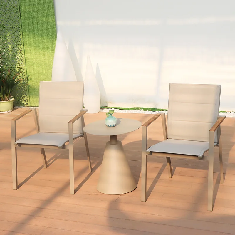 Outdoor mesh courtyard villa Outdoor open-air garden B & B Waterproof and sunscreen Leisure dining table