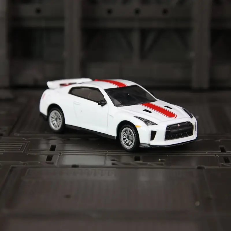 CCA 1:64 Nissan GT-R نموذج سيارة خارقة مصنوع من خليط معدني تفاصيل غنية وصنعة جيدة وجودة جيدة #5
