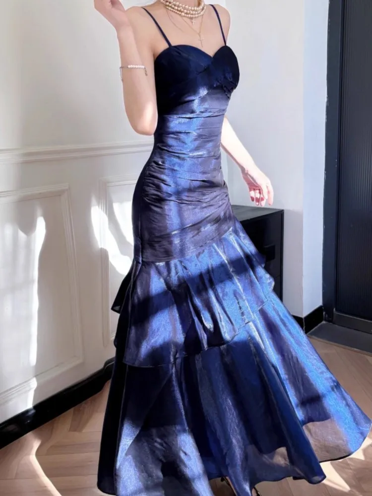 우아한 로맨틱 파티 여성 스파게티 스트랩 드레스 여성 블루 프릴 슬림 피트 인어 드레스 세련된 연회 공식 가운