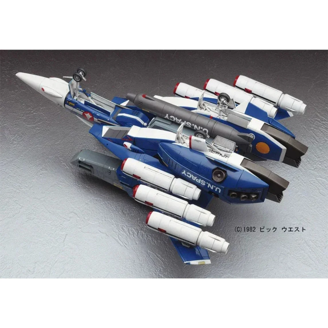 In Stock Genuine Hasegawa 1/48 Super Dimension Century Orguss VF-1J PVC Action Assemble Model Toys