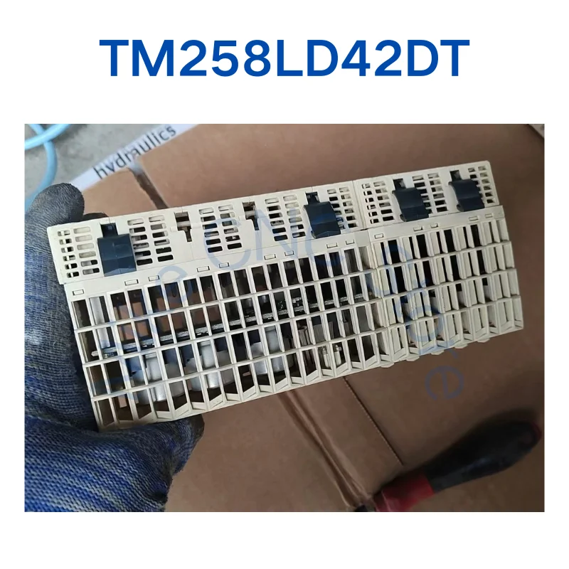 Second hand TM258LD42DT test OK