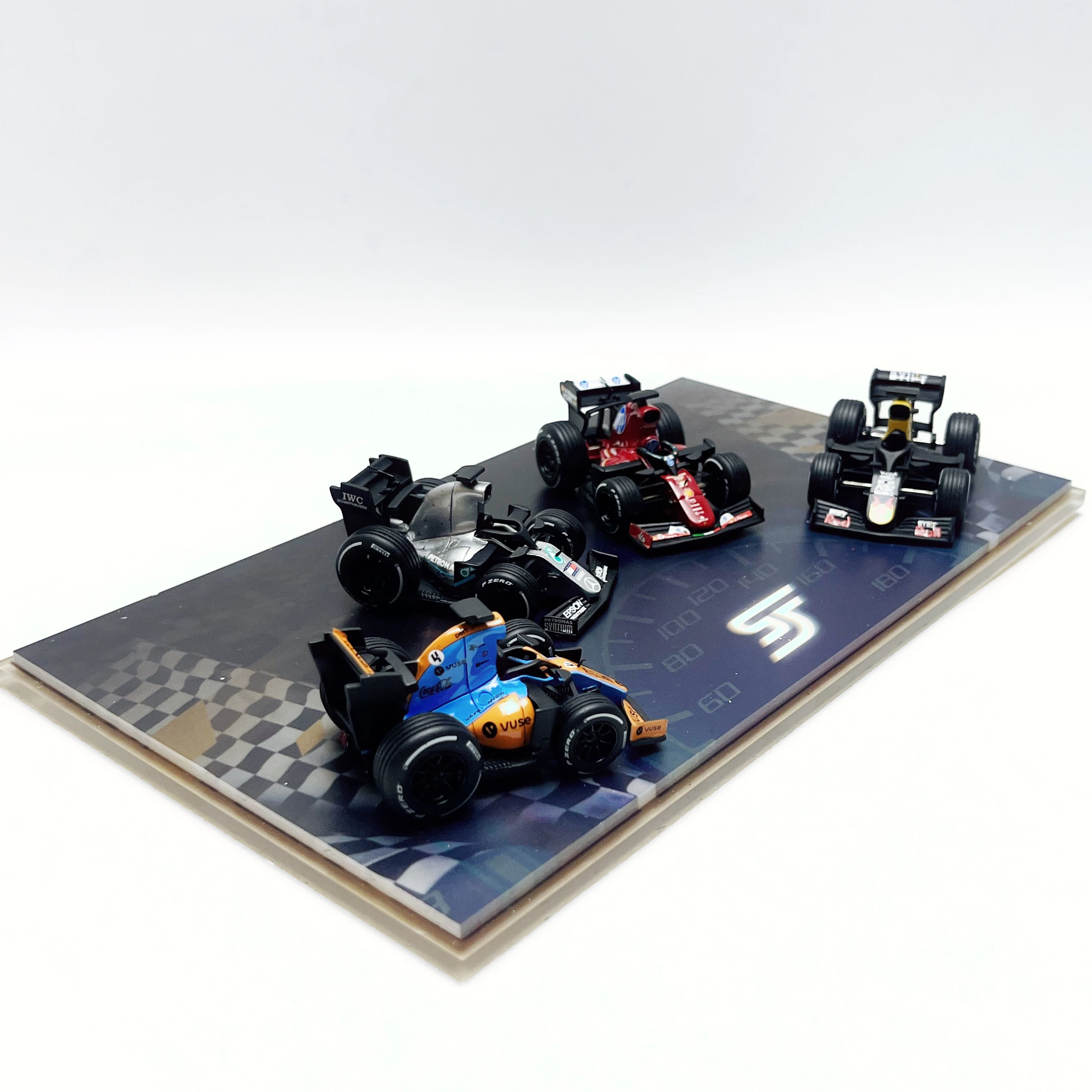 

SJF 1/64 F1 Formula Q Car BENZ Ferrari Red Bull Racing Resin Car Model