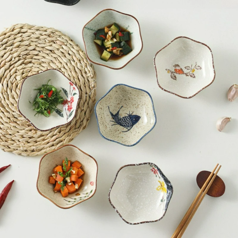 

Japanese Vintage Ceramic Sushi Dipping Saucer Small Plate Soy Sauce Vinegar Dish Seasoning Plate Household Kitchen Tableware