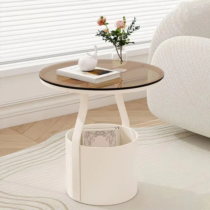 

Простой и маленький семейный диван для гостиной, спальни, прикроватная тумбочка, креативный стеклянный столик в стиле рок-доски