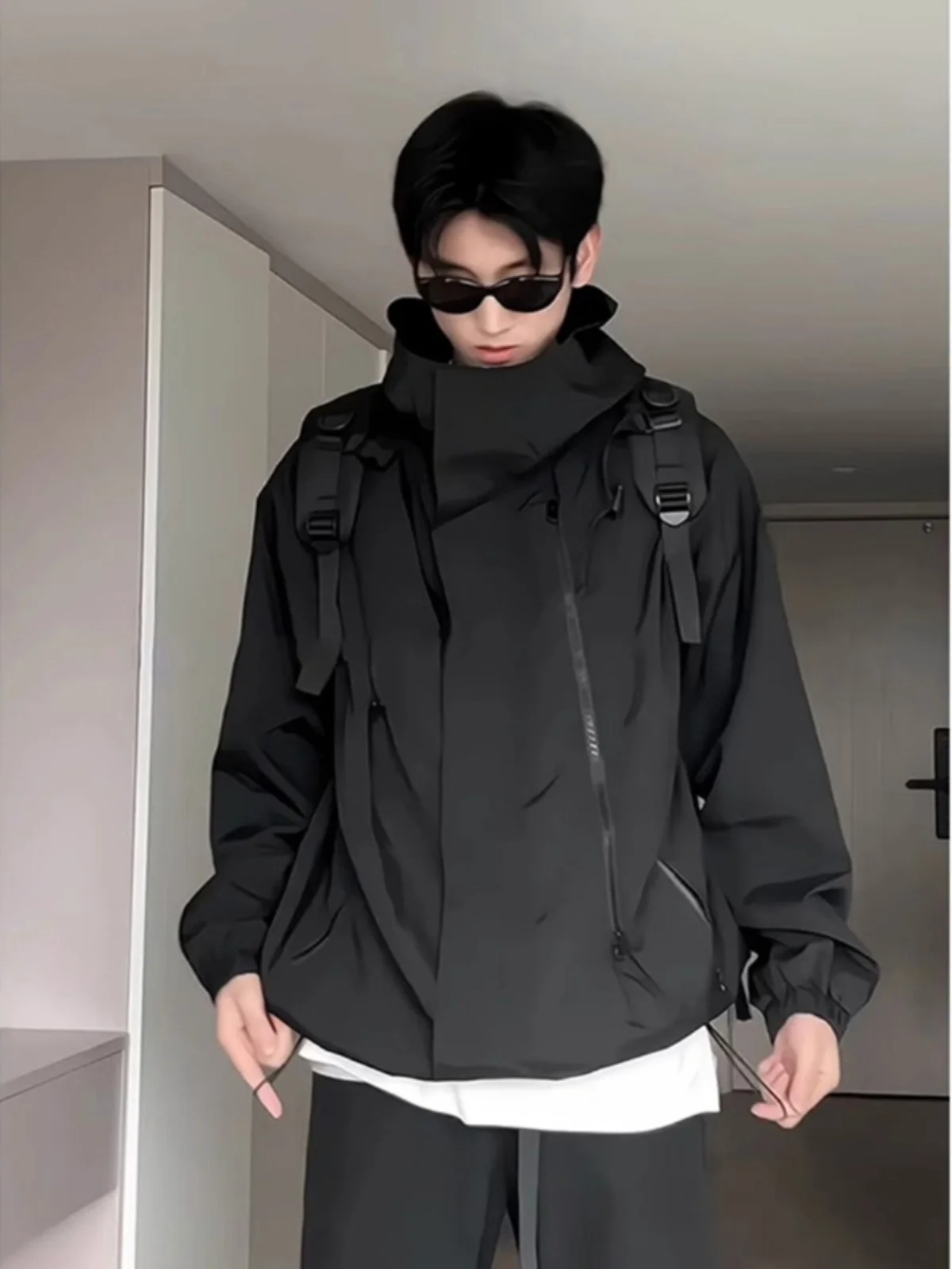 

Tee-in-One Outdoor Bla Men's Jaet Early Autumn Faion Waterproof Zipper Design Polyester Nylon Cosite Fiber Jaet