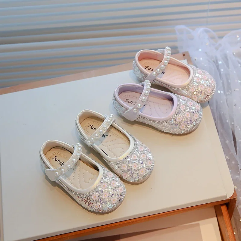 Sapato raso de couro infantil, Pearl Princess Shoes, sola macia, estrela espumante, Glitter, Flores, Crianças, Meninas, Novo, 2024