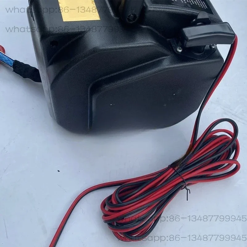 Portable 12V Electric Winch, 5000/6500LB Towing Hoist for Yacht & Off-road Vehicle Self-rescue
