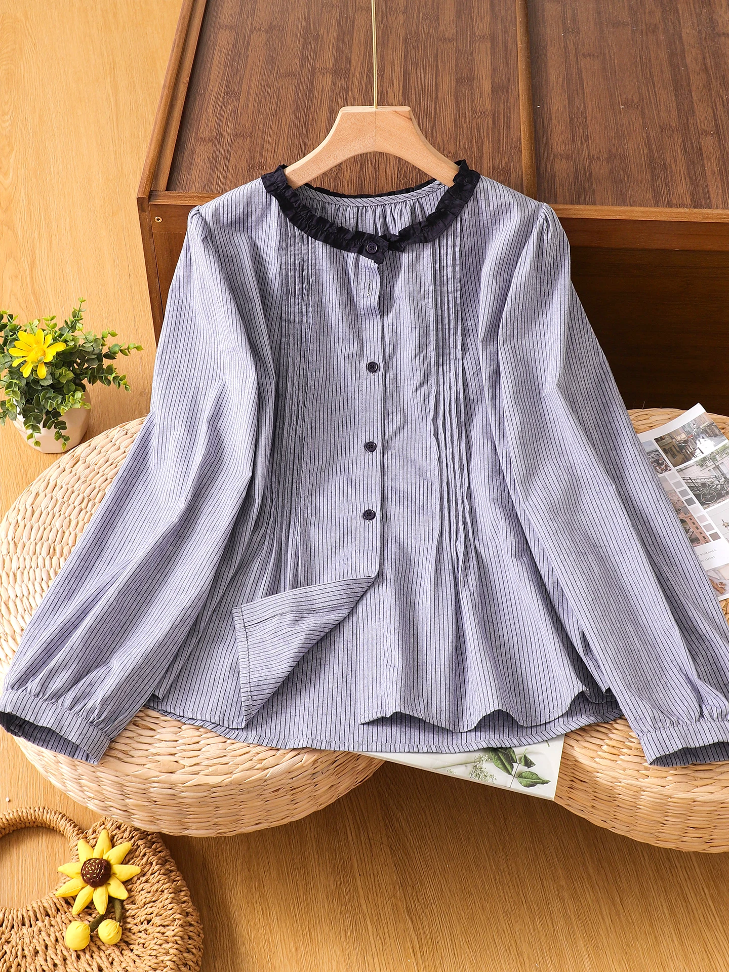 

Женский длинный све в полоску с кружевным воротником и цветочным принтом, свободный дизайн со сборками, осенний модный винтажный топ на пуговицах