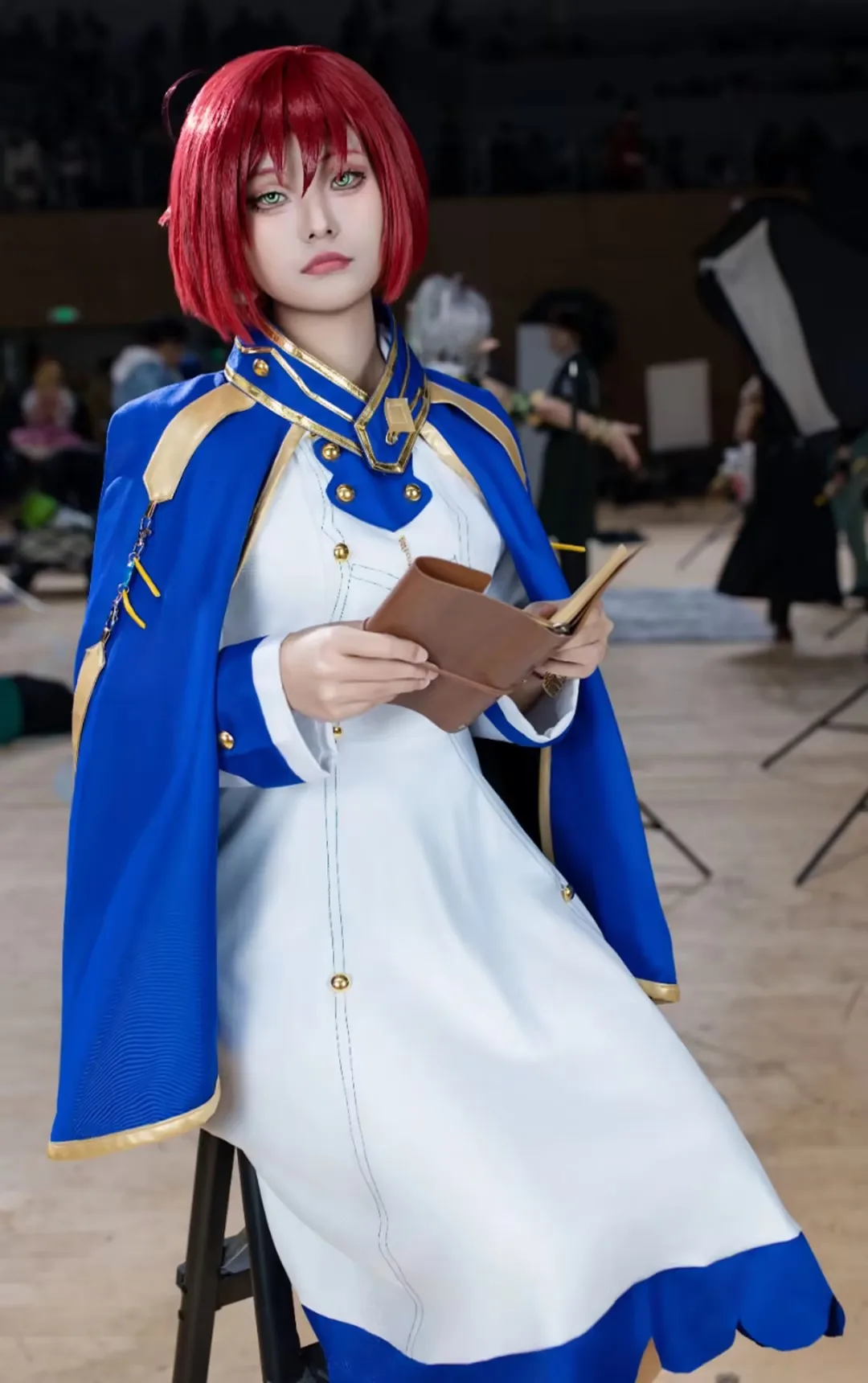 أزياء شيرايوكي التأثيرية أنيمي سنو وايت مع الشعر الأحمر لعب الأدوار بدلة الهالوين كرنفال حفلة الزي فستان نسائي فرنسي